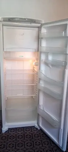 Geladeira Consul frost free$ 850