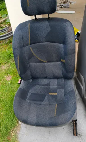   bancos originais do Renault Clio usado sem rasgos completo parcelo no cartão 12 x R$20