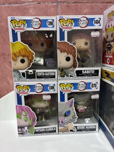Coleção de Funkos Pop Demon Slayer à venda