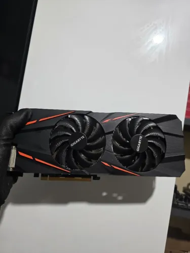 Placa de vídeo GTX 1060 6GB GIGABYTE