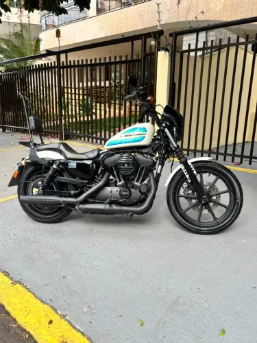 Harley Davidson Sportster 1200 Iron 2019 Branca