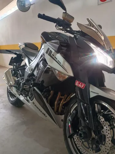 Z1000 2010 raridade impecável apenas 35 mil km 21 x cartão troco carro ou moto