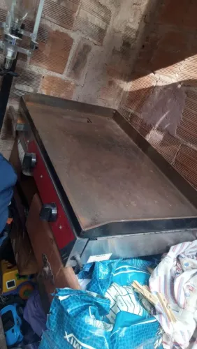 Vende chapa de lanchonete profissional