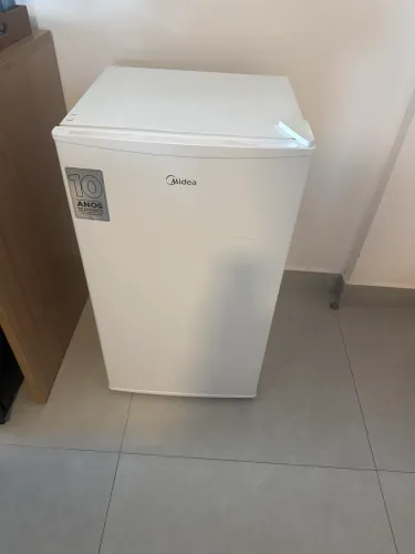 Frigobar Midea 93L