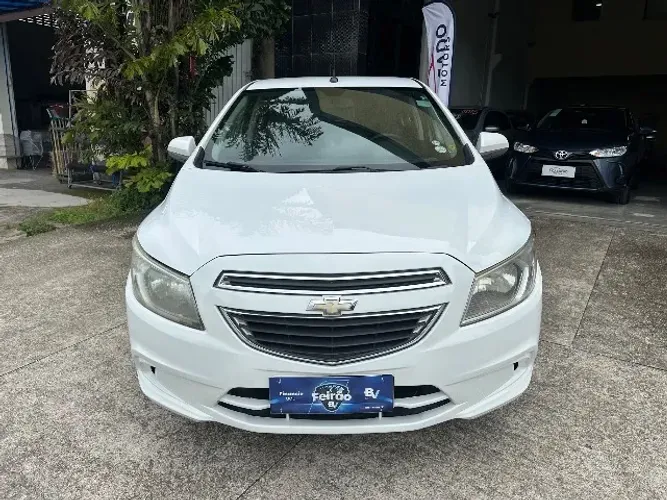 Chevrolet Onix Hatch LT 1.0 8V Flex Power Mec. 4P 2015