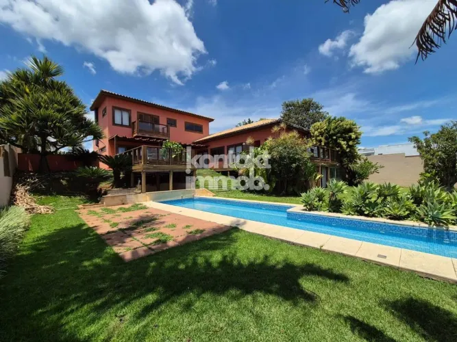 Casa de condomínio - Sobrado com 3 quartos, Village Araçoiaba - Araçoiaba da Serra