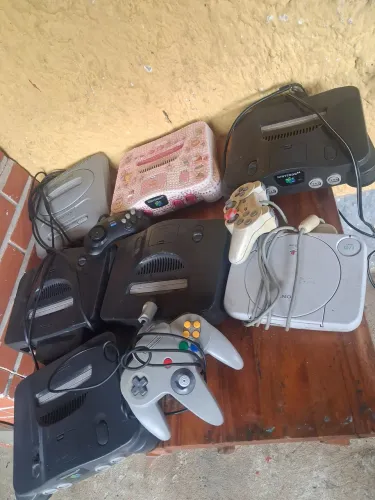Lote vídeo game pra consertar