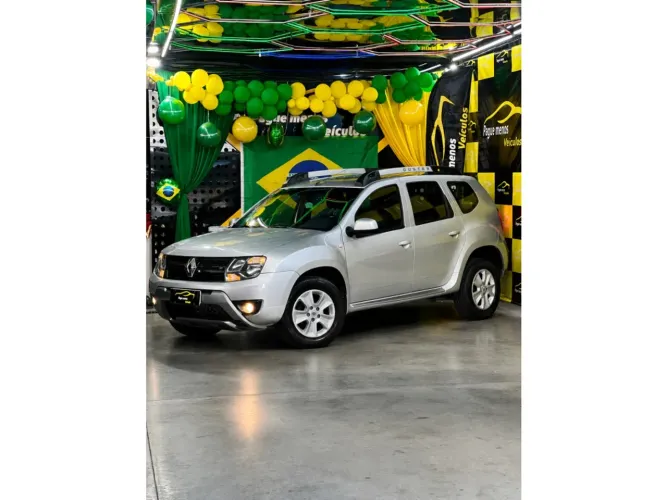 Renault Duster Dynamique 2.0 Hi-flex 16V Aut. 2016
