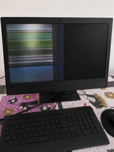 Dell All In One Para Retirada de Peças, Tela com Defeito