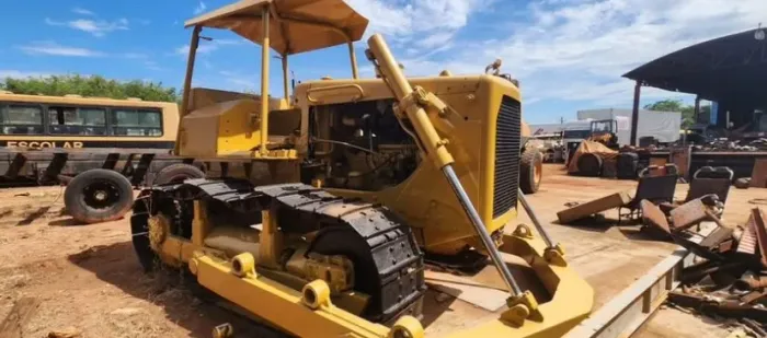 Trator de esteira d6d Caterpillar