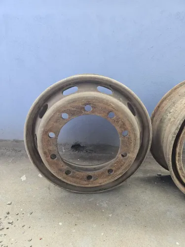 RODA DE CAMINHÃO ARO 22,5 USADA