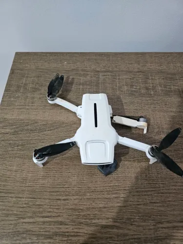 Drone fimi x8 mini para retirada de peças 