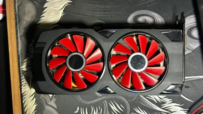 Placa de Vídeo XFX Radeon RX 570 4GB GDDR5