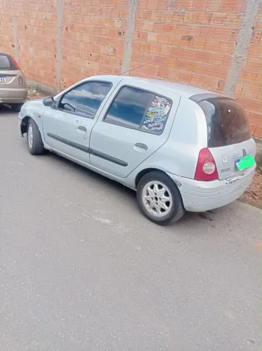Renault Clio RL / Yahoo/ Authent. 1.0 8V 5P 2001