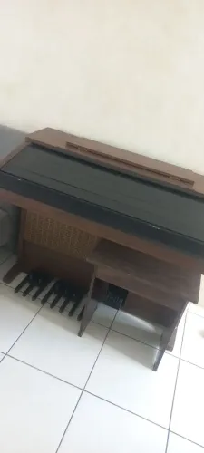 Órgão Minami MB 6000