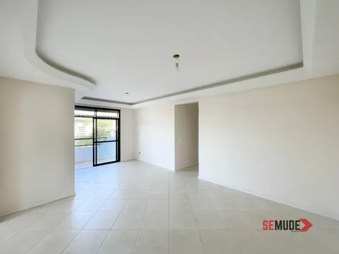 Cobertura com piscina Trindade - UFSC