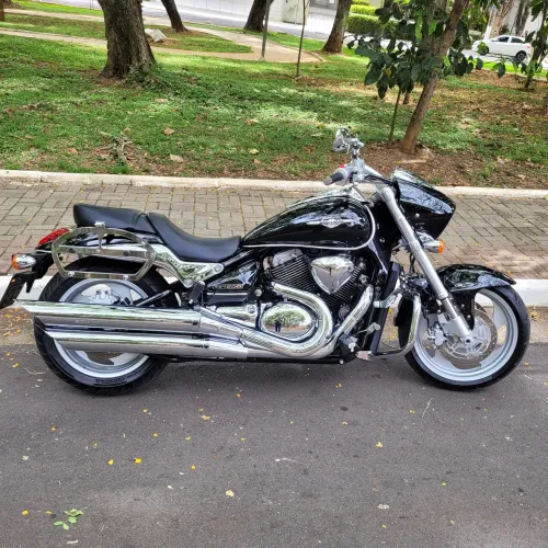 SUZUKI BOULEVARD M1500 
