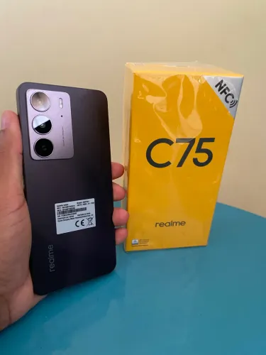 Realme C75