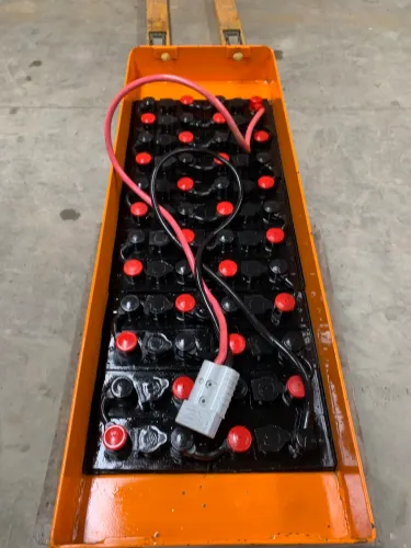 Bateria Tracionaria P/ Empilhadeiras elétricas