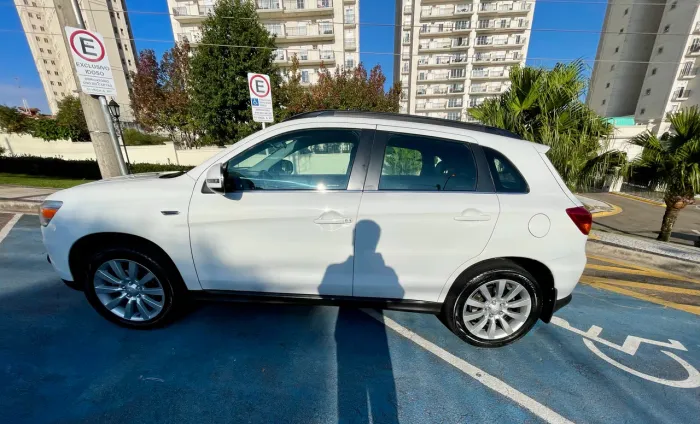 Mitsubishi ASX 2.0 16V 4X4 160cv Aut. 2016