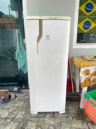 Geladeira Eletrolux 