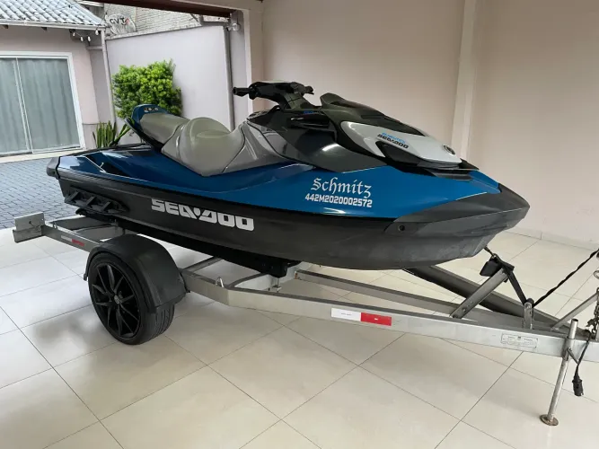 Vendo Jet Ski Sea-doo  GTI 130 SE com carreta 2020