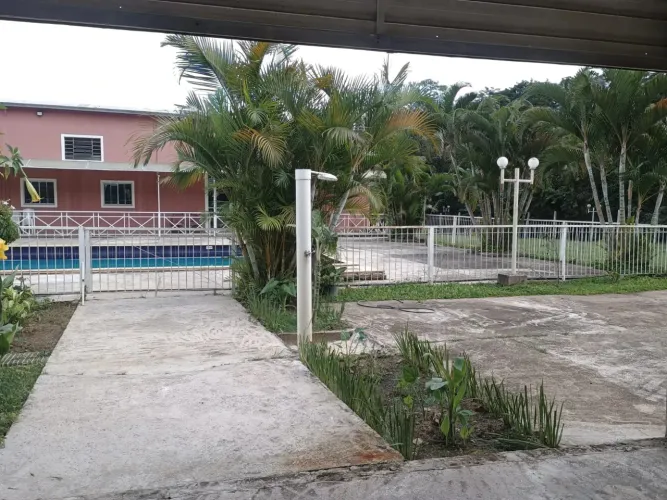 Chácara com 20.000 m  em SJCampos.