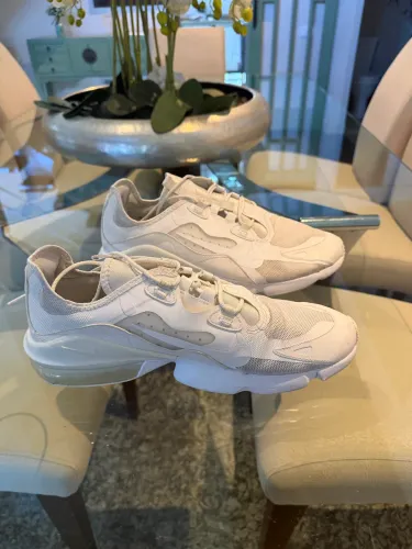 Nike Air Max Infinity 2 branco