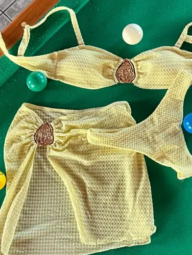 TRIJUNTO BIQUÍNI+SAIA AMARELO MANTEIGA 