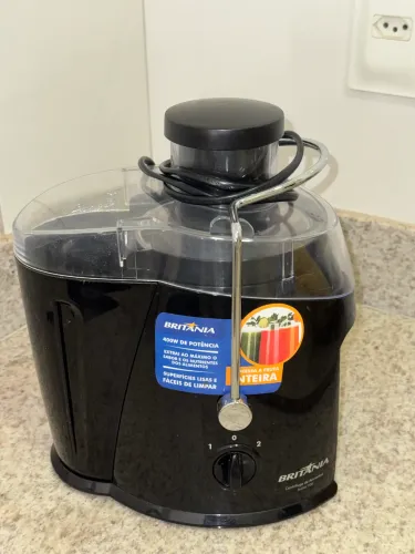 Centrifuga de frutas Britânia