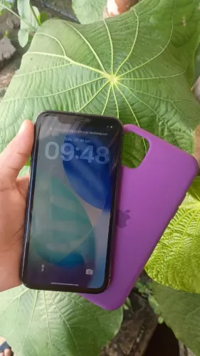 iPhone 11 preto