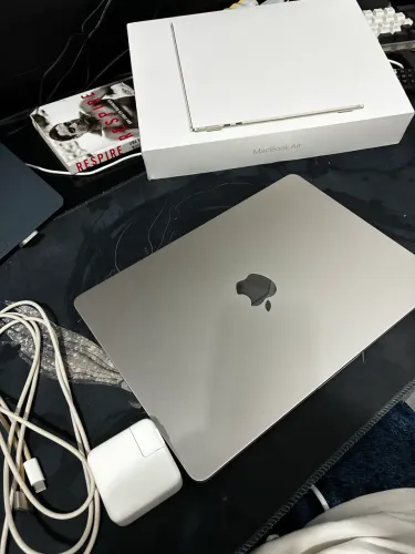 MacBook Air M2