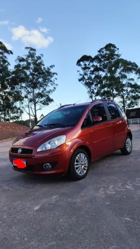 Fiat Idea Attractive 1.4 Fire Flex 8V 5P 2012