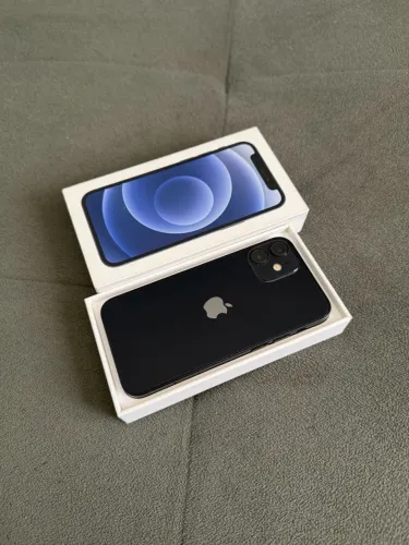 IPhone 12 mini 128gb preto! Aceito cartão até 12x.
