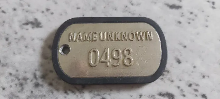 Placa de identificação militar plaqueta dog tag antigo antiguidade uso enfeite decoração
