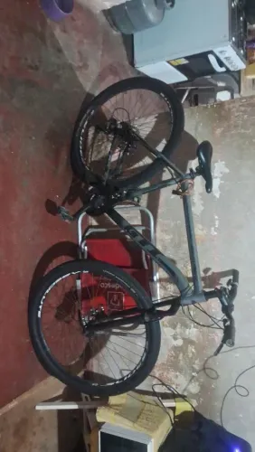 Bike zerada, pneu zerado Absolut, catraca trocada a menos de 2 mês