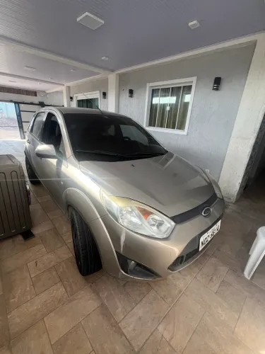 Ford Fiesta 1.6 8V Flex/class 1.6 8V Flex 5P 2013