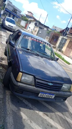Chevrolet Monza GL 1.8 Efi/ SL/ L/ 650/barc. 2e4p (álcool) 1988