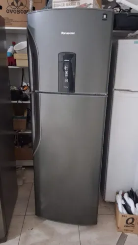 Geladeira Panasonic 