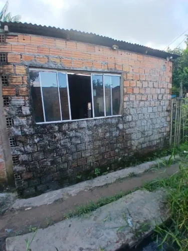 Casa em marituba entre aura troco por moto mas volta 18 mil avista 