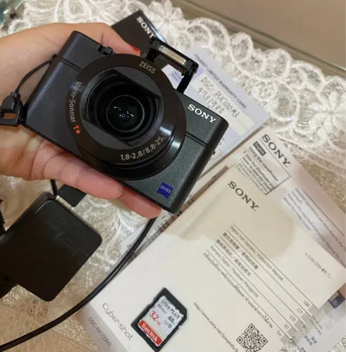 CAMERA SONY CYBER SHOT DSC-RX 100M3