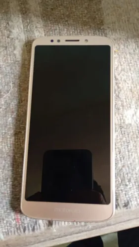 Motorola G6 Play 