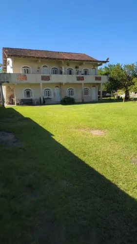 Casa térrea em condominio no bairro Extensão do Bosque