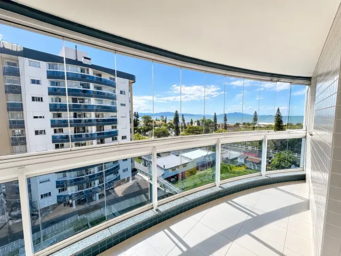 Apartamento à venda com 3 quartos com suíte, vaga dupla no Jardim Atlântico - Florianópoli