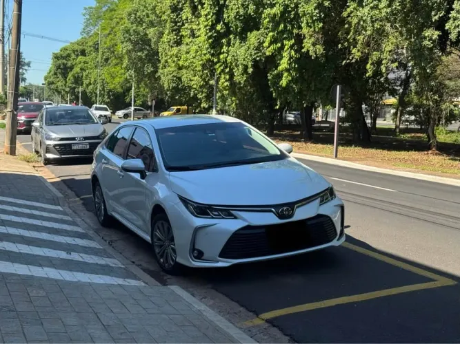 Toyota Corolla XEI 2.0 Flex 16V Aut. 2023