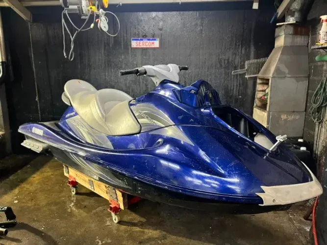 Casco de Jet Ski Yamaha VX cruiser 1100 2011