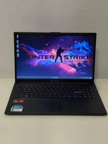 Notebook Asus Ryzen 5 7520U 2,80GHz 8GB Ram 5500MT/s GDDR5 256SSD NVMe + Radeon 4GB