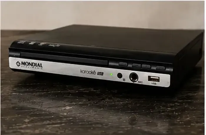 DVD Player Mondial D-20 Karaokê USB com Controle e Cabos - Funcionando