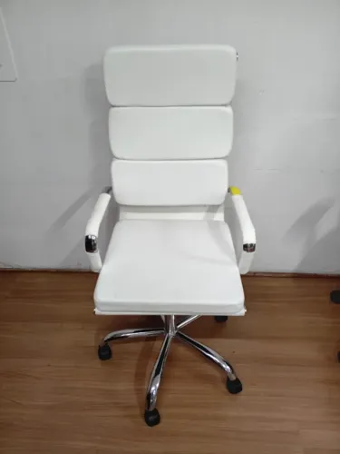 Cadeira de Escritório Presidente Design Charles Eames Branca