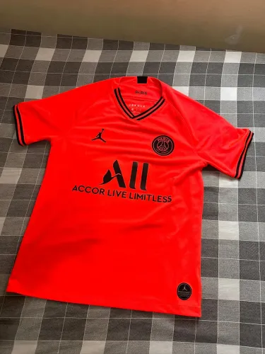 Camisa Paris Saint-Germain (PSG) Third 2019/20 Jordan - Rosa Fluorescente